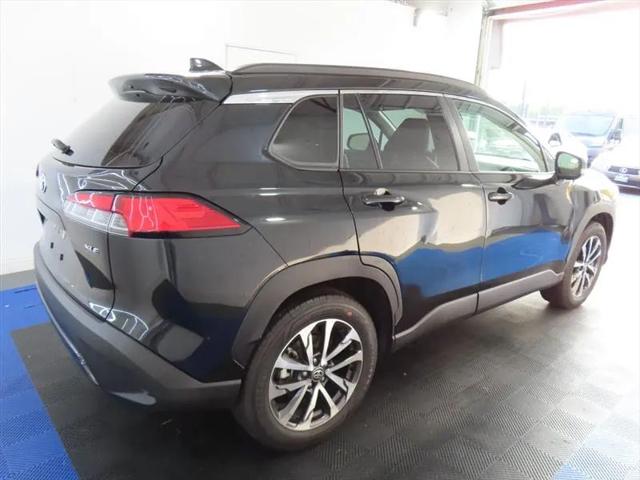 2024 Toyota Corolla Cross XLE