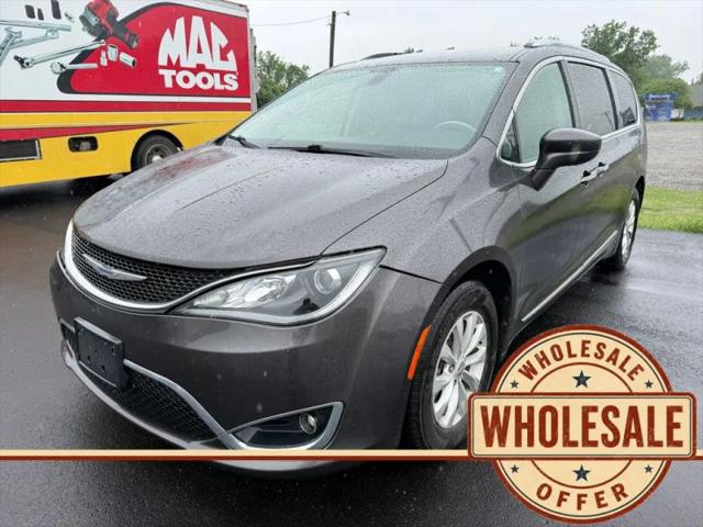 2018 Chrysler Pacifica Touring L for sale in Claremore, OK