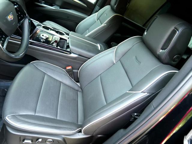 2025 Cadillac Escalade Sport