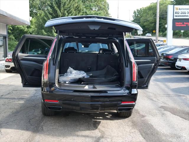 2025 Cadillac Escalade Sport