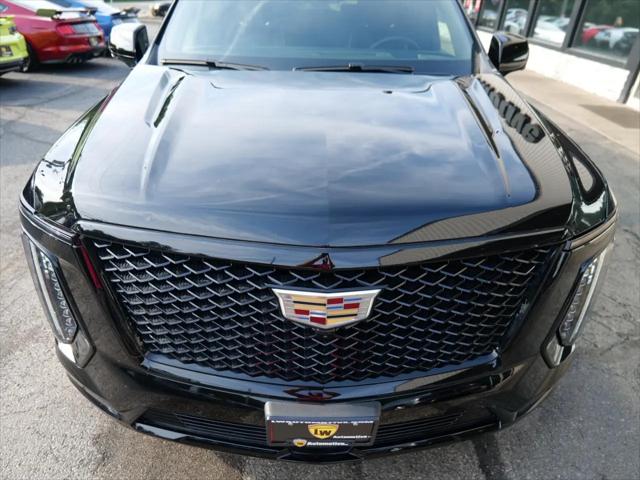 2025 Cadillac Escalade Sport