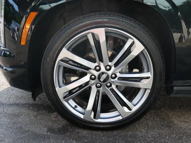 2025 Cadillac Escalade Sport
