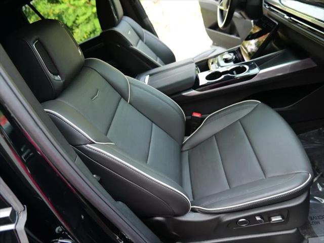 2025 Cadillac Escalade Sport