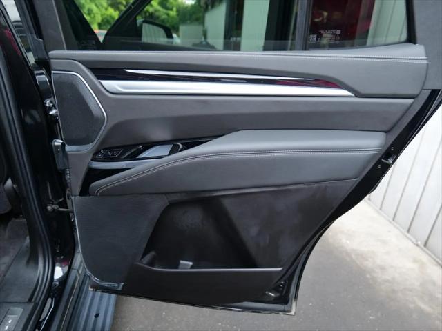 2025 Cadillac Escalade Sport