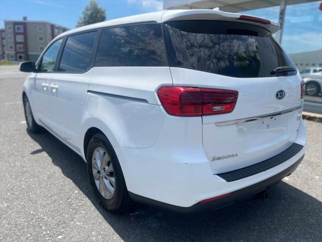2020 Kia Sedona LX