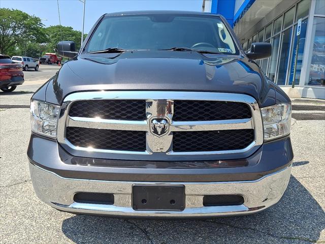 2022 RAM 1500 Classic SLT Crew Cab 4x4 57 Box