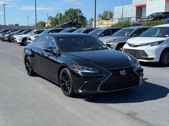 2023 Lexus ES 350 F SPORT Handling