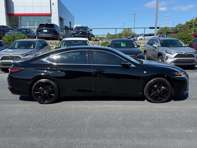 2023 Lexus ES 350 F SPORT Handling