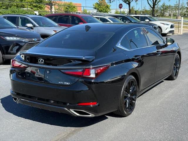2023 Lexus ES 350 F SPORT Handling