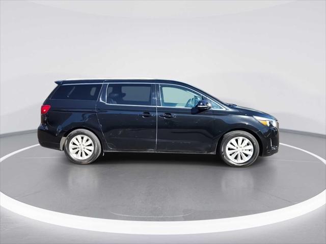 2017 Kia Sedona EX