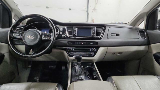 2017 Kia Sedona EX