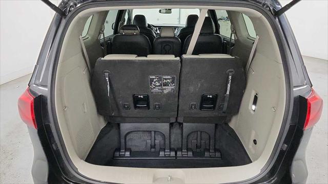 2017 Kia Sedona EX