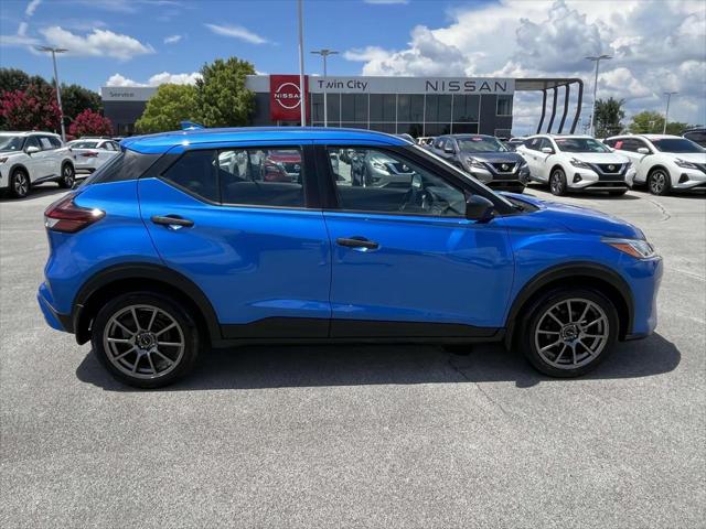 2021 Nissan Kicks S Xtronic CVT