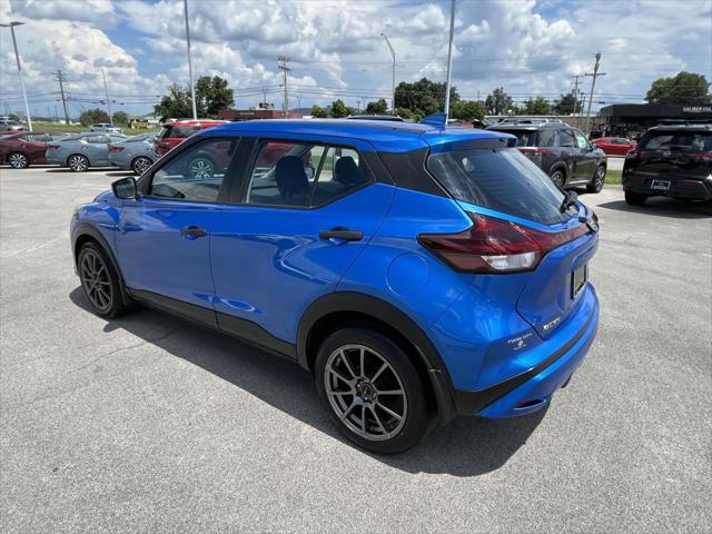 2021 Nissan Kicks S Xtronic CVT