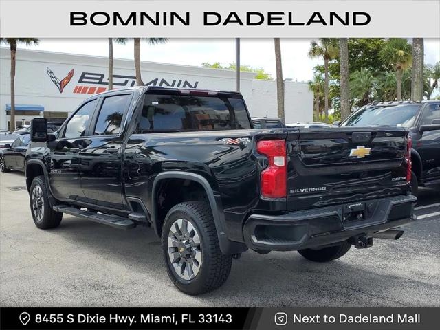 2022 Chevrolet Silverado 2500HD 4WD Crew Cab Standard Bed Custom