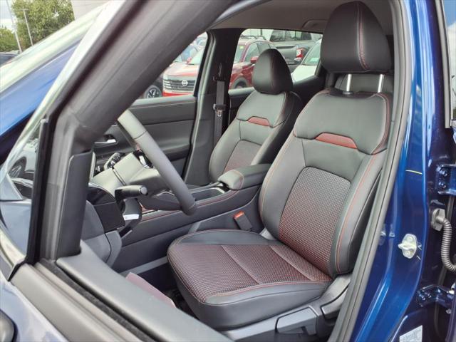 2025 Nissan Kicks SR FWD