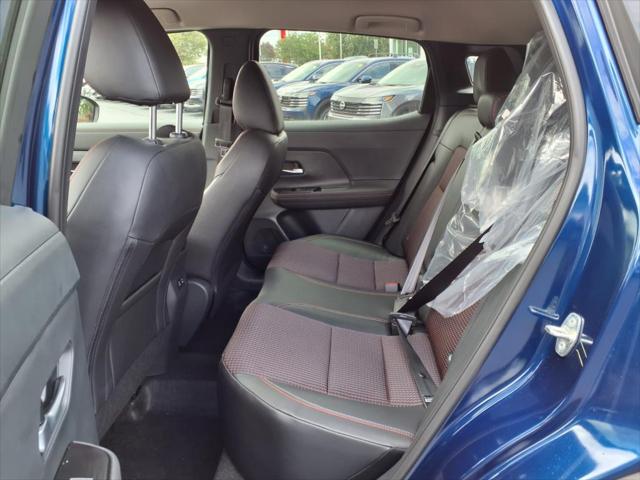 2025 Nissan Kicks SR FWD