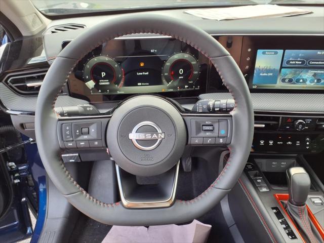2025 Nissan Kicks SR FWD