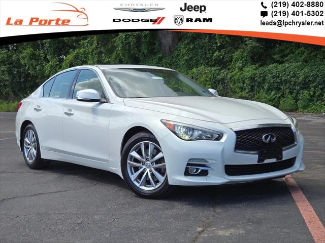 2015 INFINITI Q50 Premium
