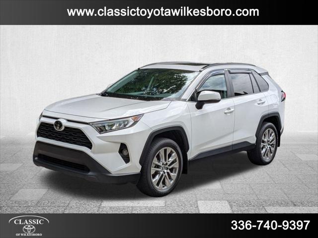 2020 Toyota RAV4 XLE Premium
