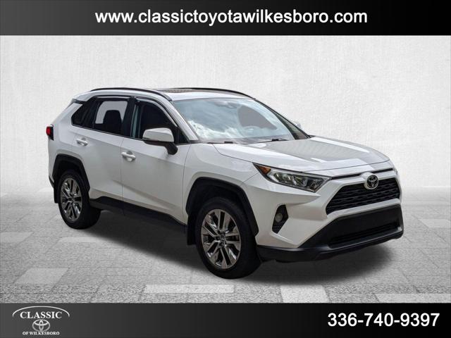 2020 Toyota RAV4 XLE Premium