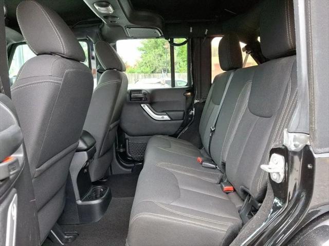 2016 Jeep Wrangler Unlimited Sahara
