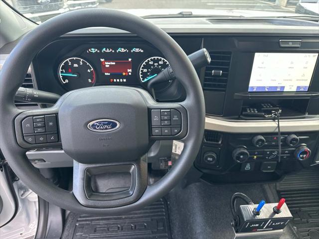 2025 Ford 600 XL
