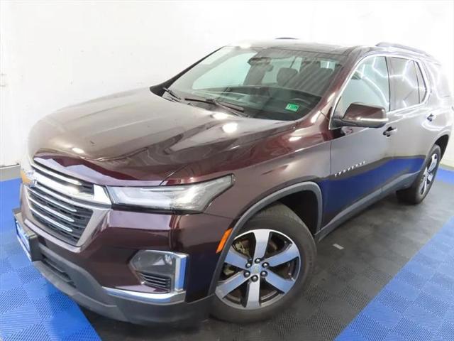 2022 Chevrolet Traverse AWD LT Leather