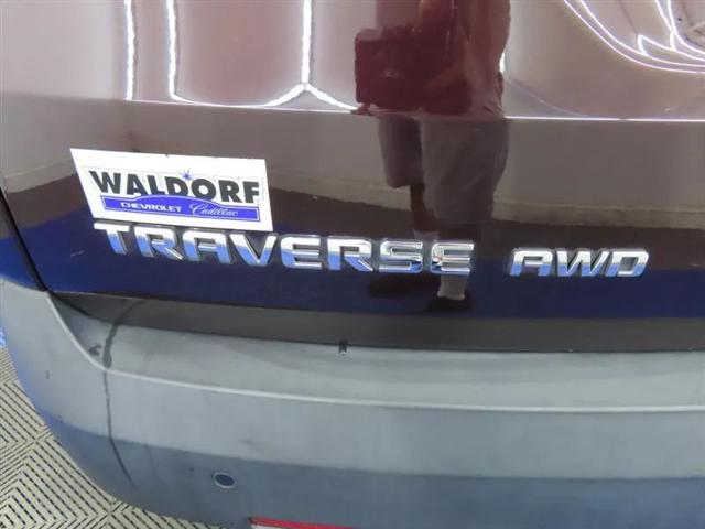 2022 Chevrolet Traverse AWD LT Leather