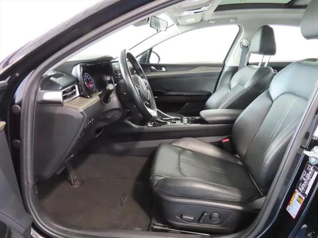 2024 Kia K5 EX