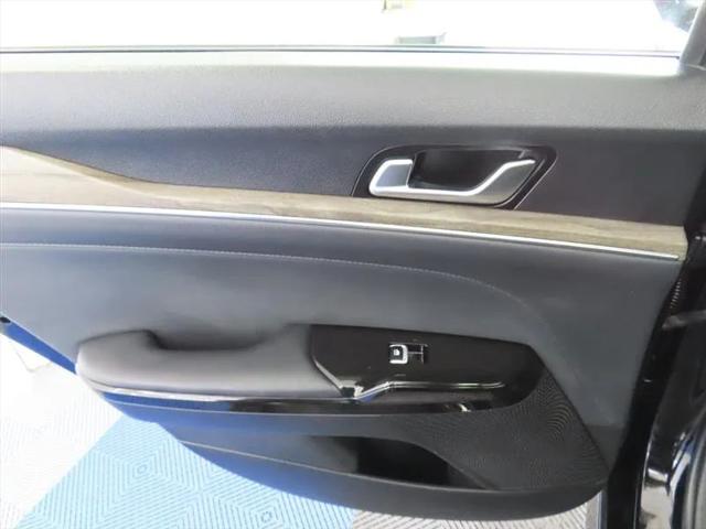 2024 Kia K5 EX