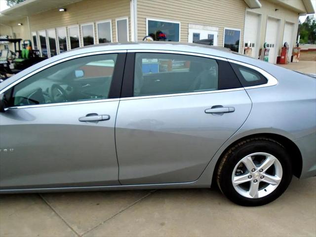 2023 Chevrolet Malibu FWD 1FL