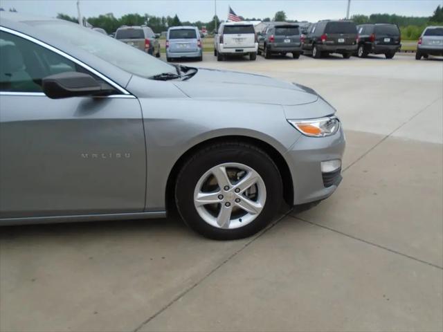 2023 Chevrolet Malibu FWD 1FL