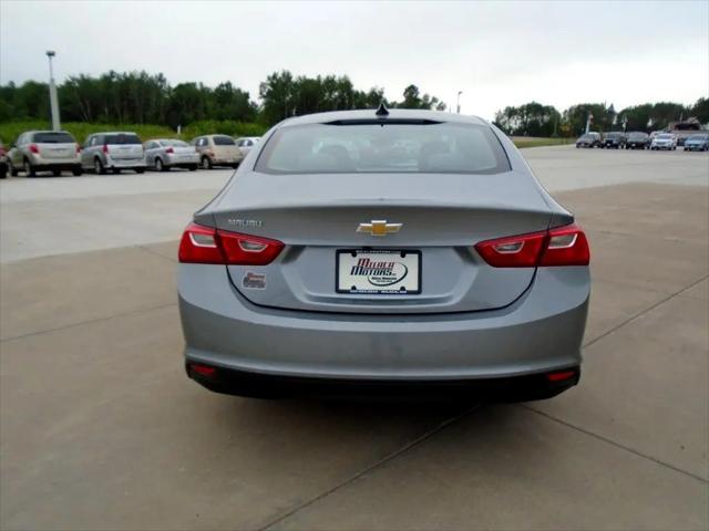 2023 Chevrolet Malibu FWD 1FL