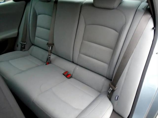 2023 Chevrolet Malibu FWD 1FL
