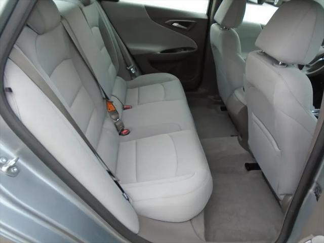 2023 Chevrolet Malibu FWD 1FL