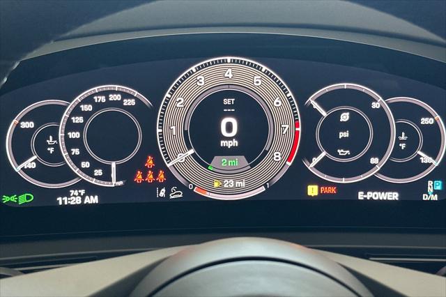 2025 Porsche Cayenne E-Hybrid Turbo