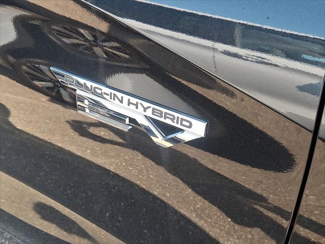 2025 Mitsubishi Outlander PHEV PLATINUM EDITION S-AWC