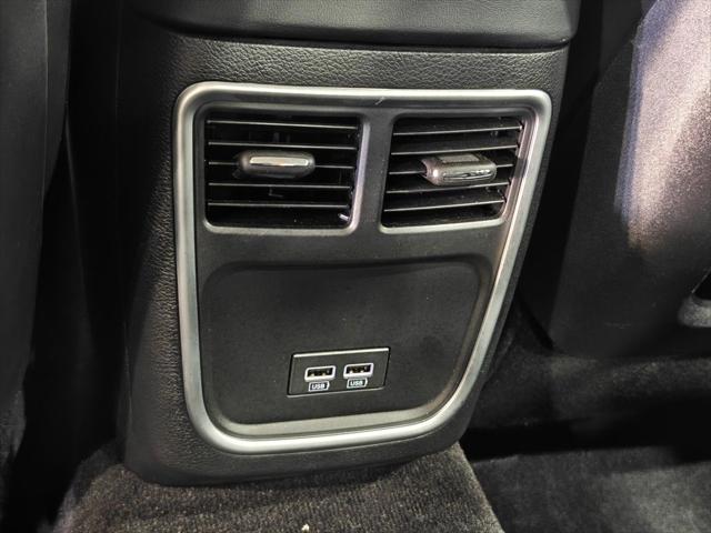 2021 Chrysler 300 Touring L AWD