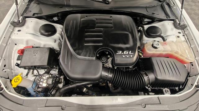 2021 Chrysler 300 Touring L AWD