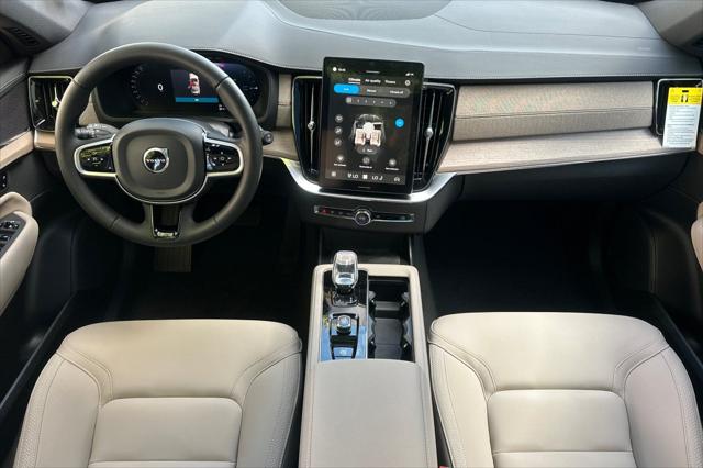 2026 Volvo XC90 Plug-In Hybrid T8 Core