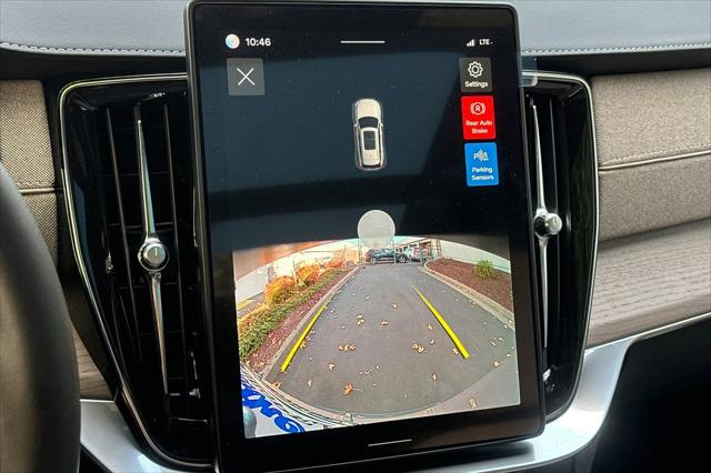 2026 Volvo XC90 Plug-In Hybrid T8 Core