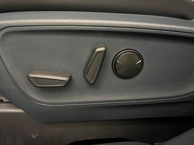 2025 Ford Maverick Lobo