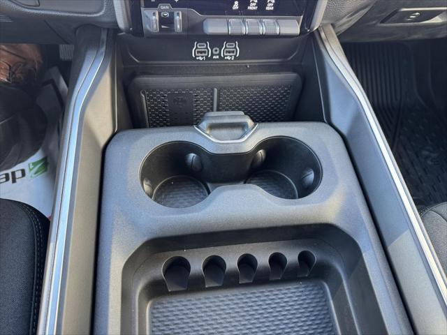 2025 Ram 1500 Big Horn Crew Cab 4x4 57 Box
