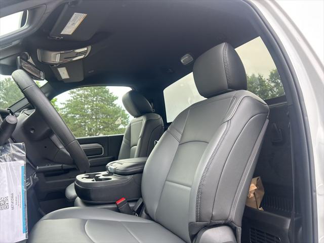 2025 Ram 5500 Tradesman/Big Horn
