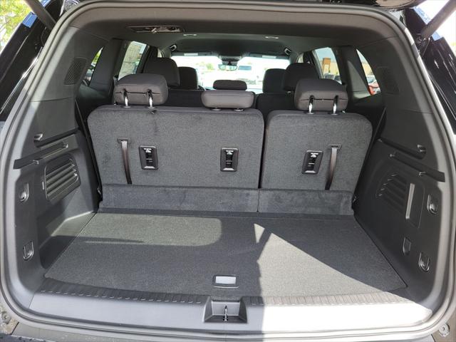 2026 GMC Acadia Elevation AWD
