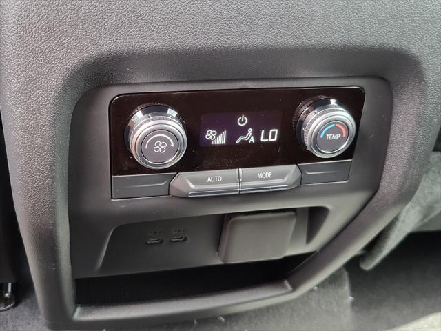 2026 GMC Acadia Elevation AWD