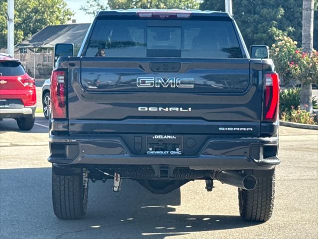 2025 GMC Sierra 2500HD 4WD Crew Cab Standard Bed Denali Ultimate