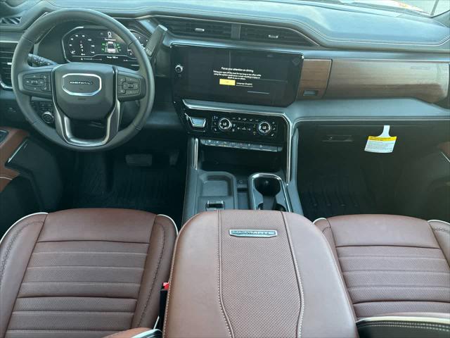 2025 GMC Sierra 2500HD 4WD Crew Cab Standard Bed Denali Ultimate