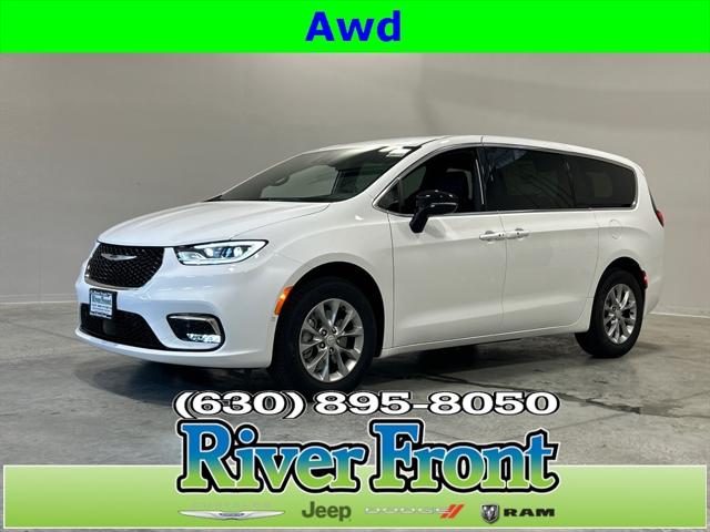 2026 Chrysler Pacifica PACIFICA SELECT AWD